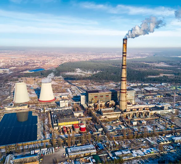 Usine qui met en avant un incinérateur