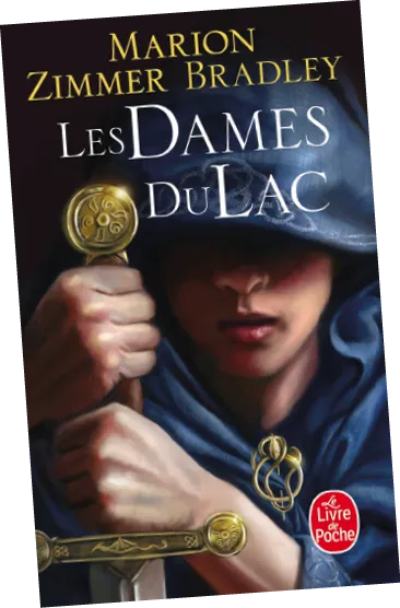 Couverture du roman &quotLes Dames du Lac", une personne voilée tenant une épée ornée. Style médiéval fantastique.