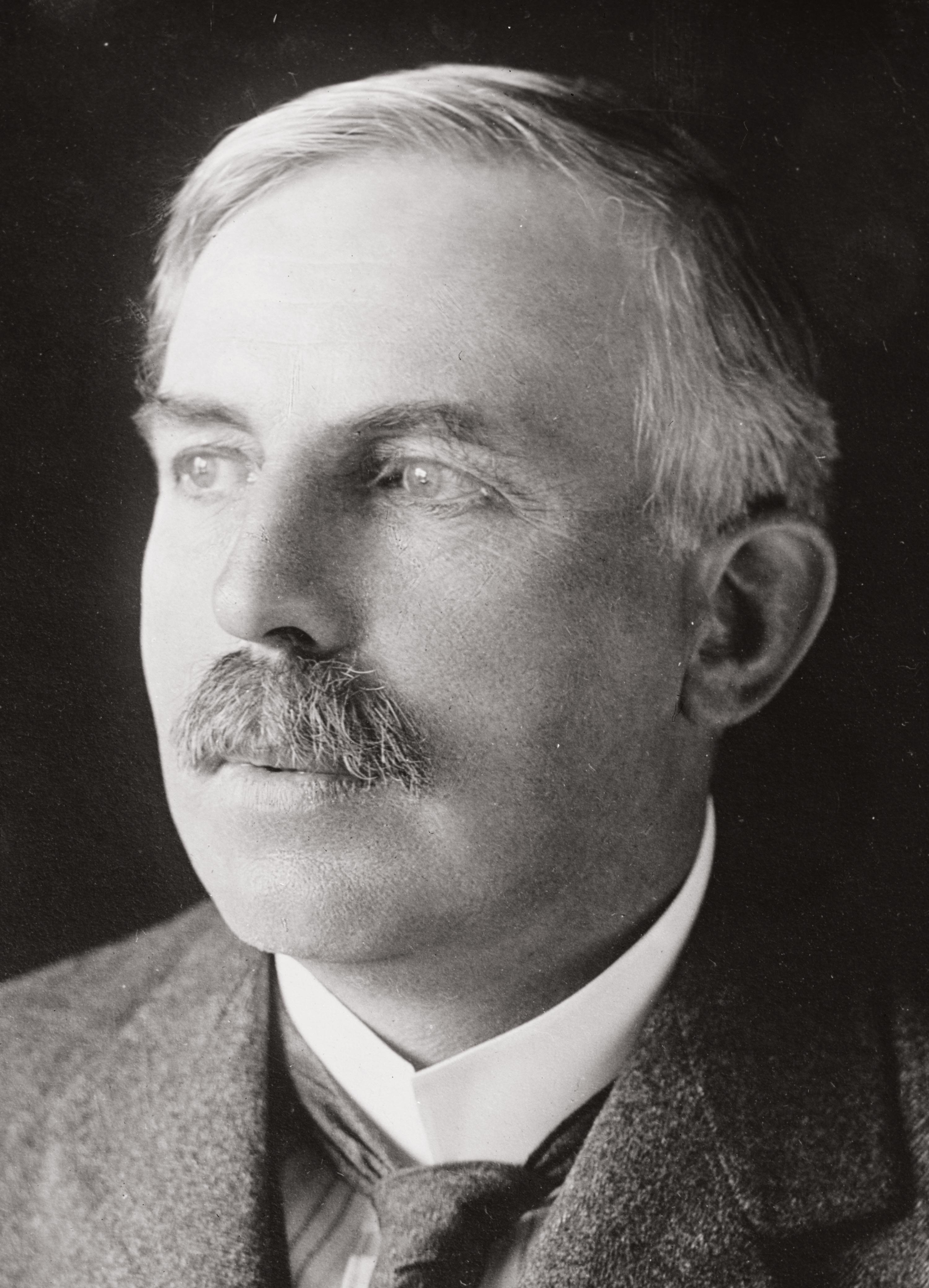 ▲ Ernest Rutherford (1871-1937)