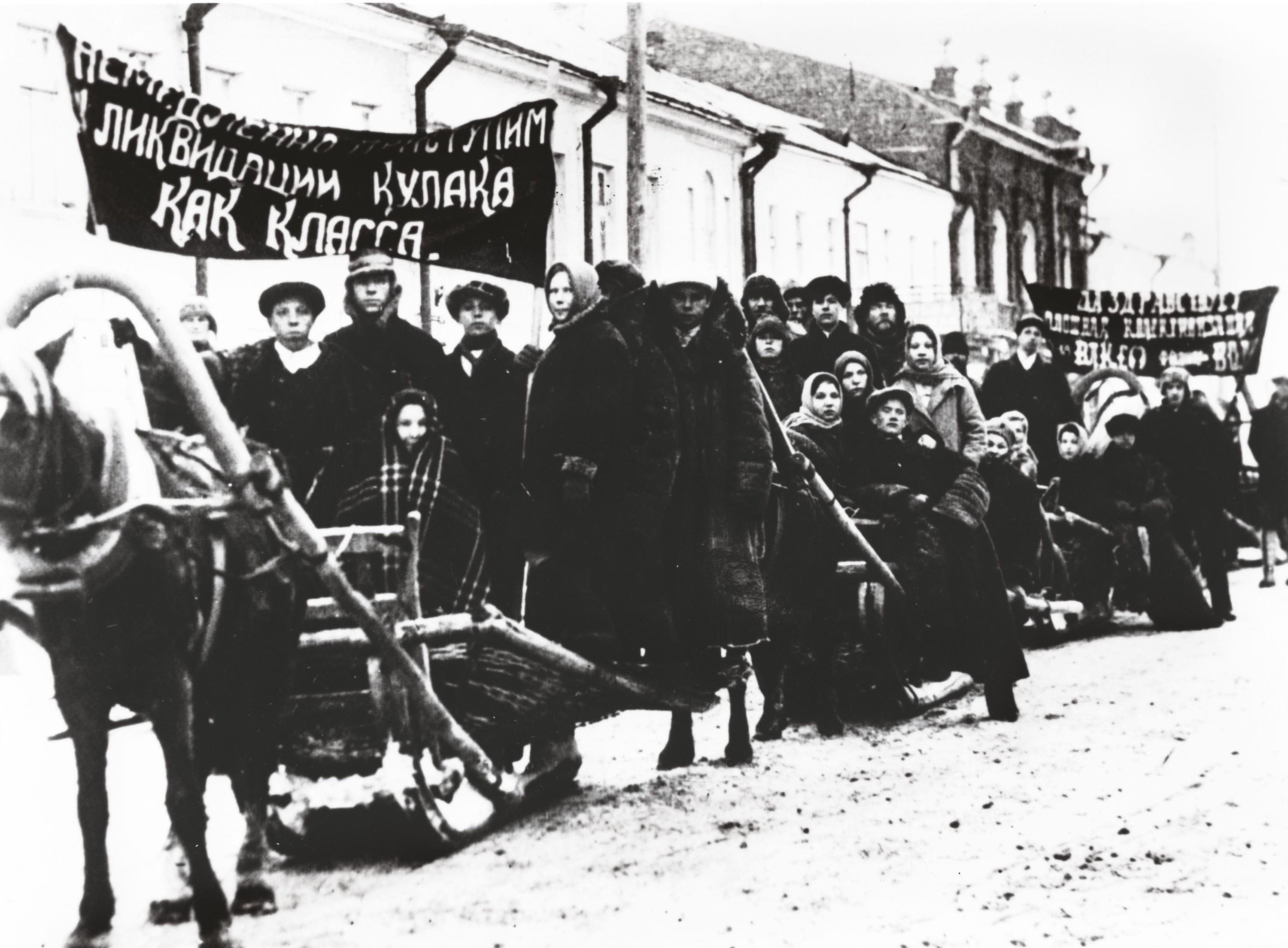 Quand L'urss Devient Un Regime Totalitaire
