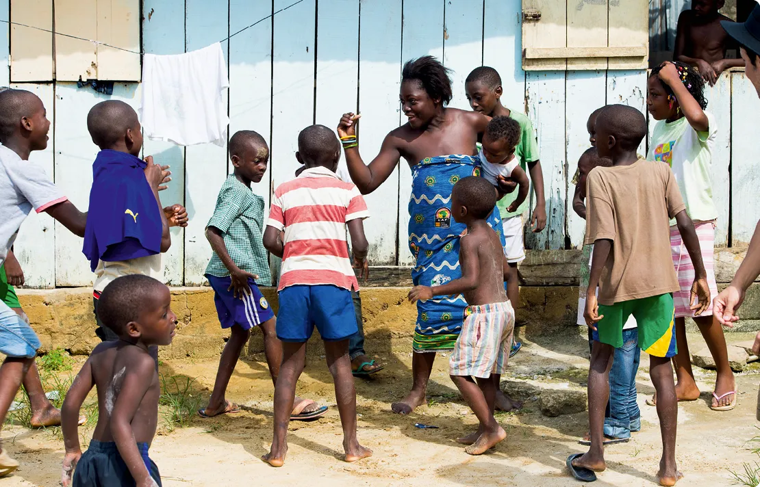 Groupe d'enfants, Libreville, Gabon