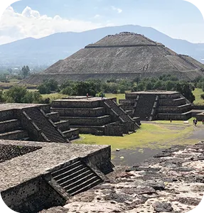 La pirámide de Teotihuacán