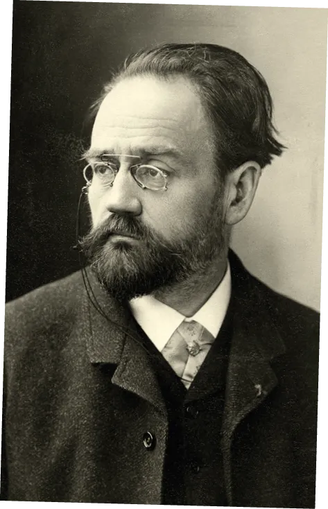 Portrait photographique N&B d'Émile Zola (vers 1895) par Nadar. Écrivain, lunettes, barbe.