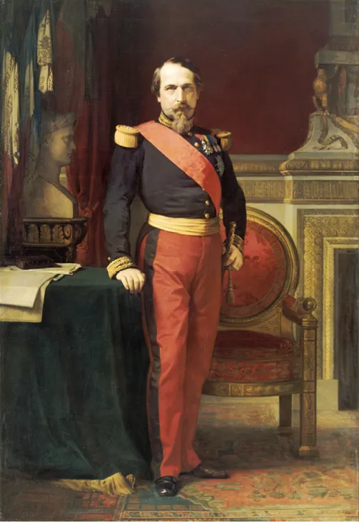 Portrait peint de Napoléon III, empereur français en uniforme, près d'un fauteuil et d'un buste.