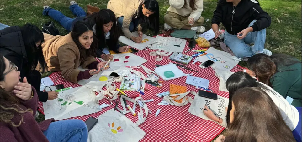 Encuentro de Amigas con el Alma en el parque
del Retiro (Madrid), en una foto cedida por el grupo, 2024.