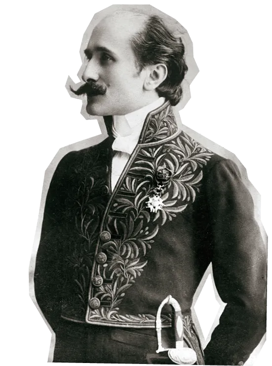 Edmond Rostand en habit de l'Académie française, 1903.