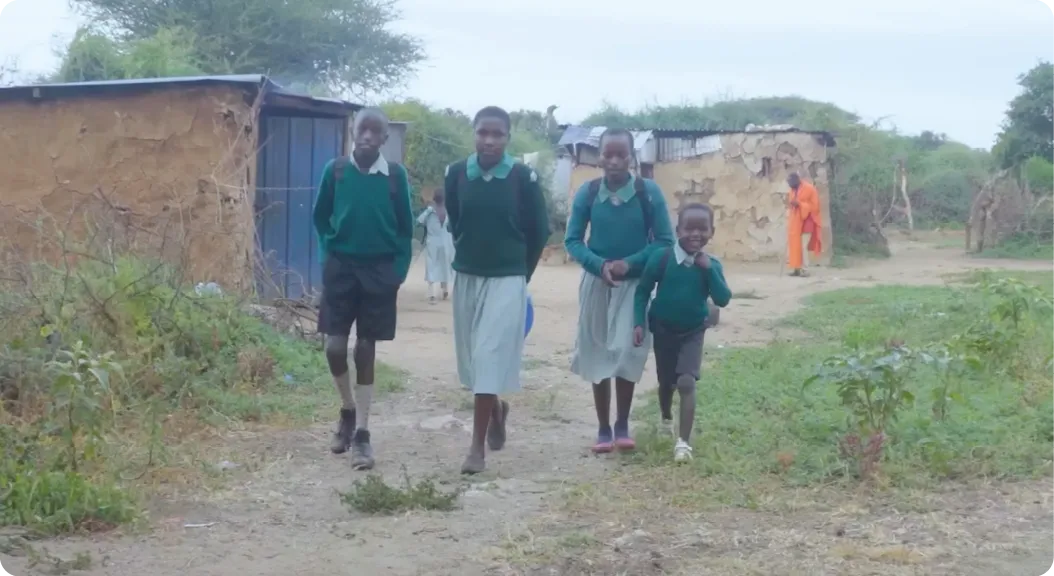 Still from “Most dangerous ways to school in Kenya, The daily fight for education”, published on the Afrimax English YouTube channel, 2024.