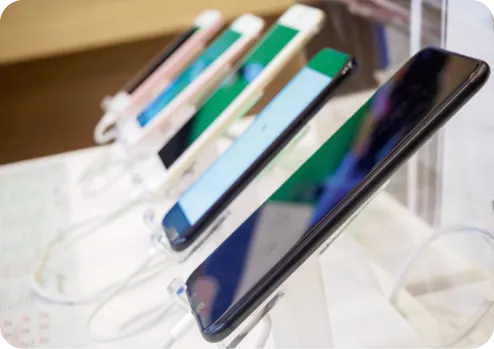 smartphone portable dans un magasin électronique