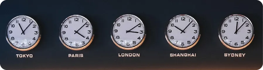 Horloges montrant le décalage horaires