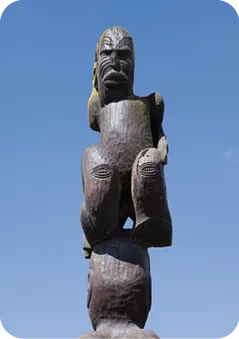 Statue Maori.