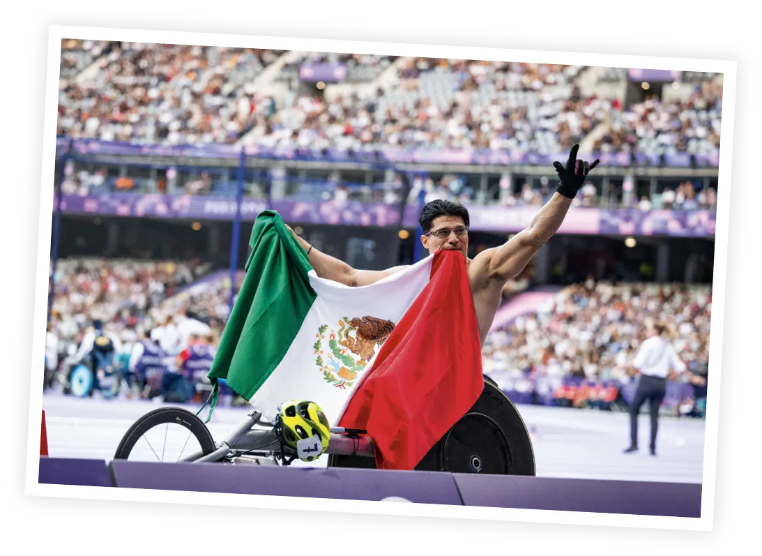 Juan Pablo Cervantes gana la tercer medalla de oro para México en París 2024.