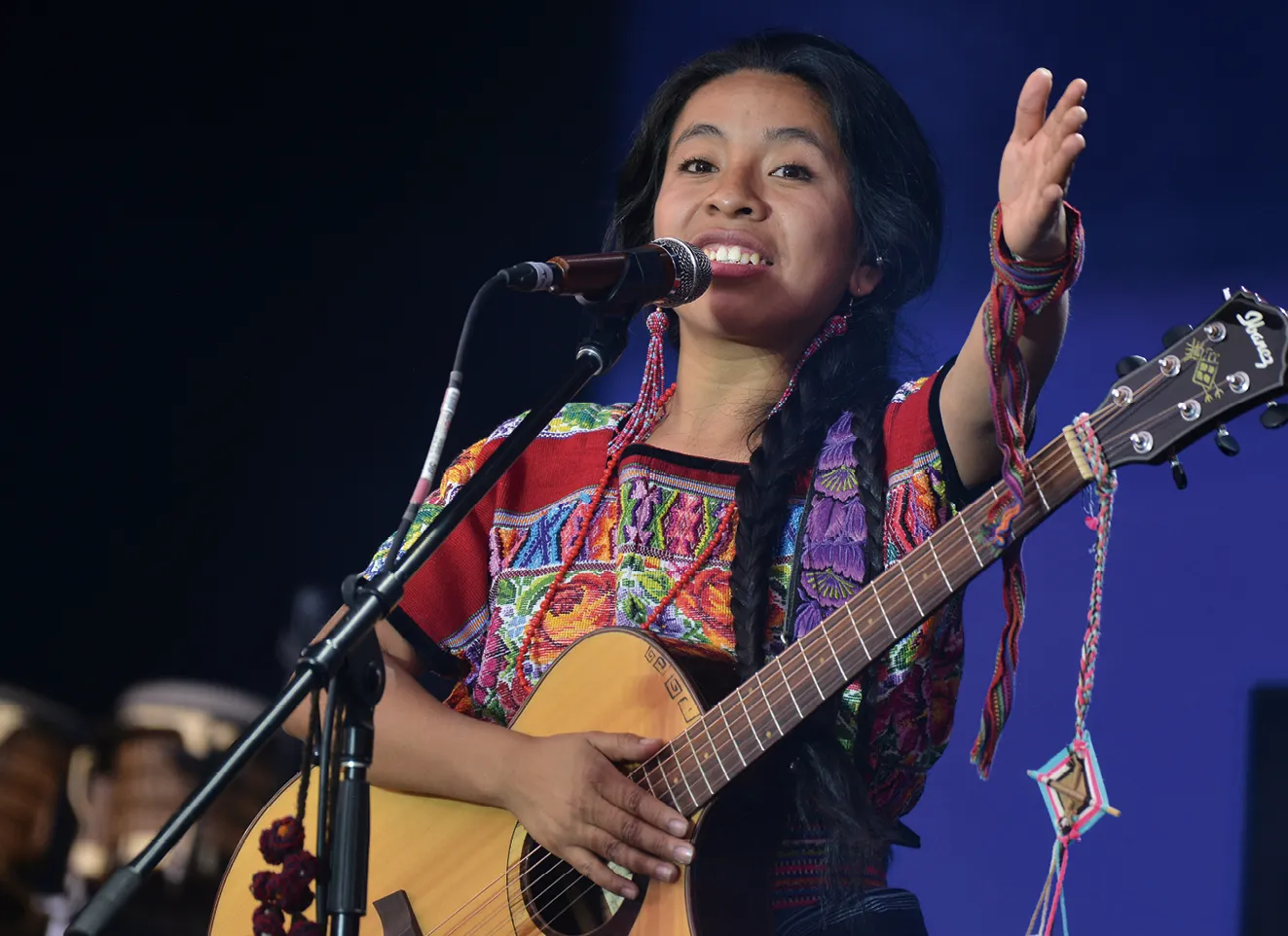 Imagen de Sara Curruchich, en el Festival Tiempo de Mujeres, México, 2023.