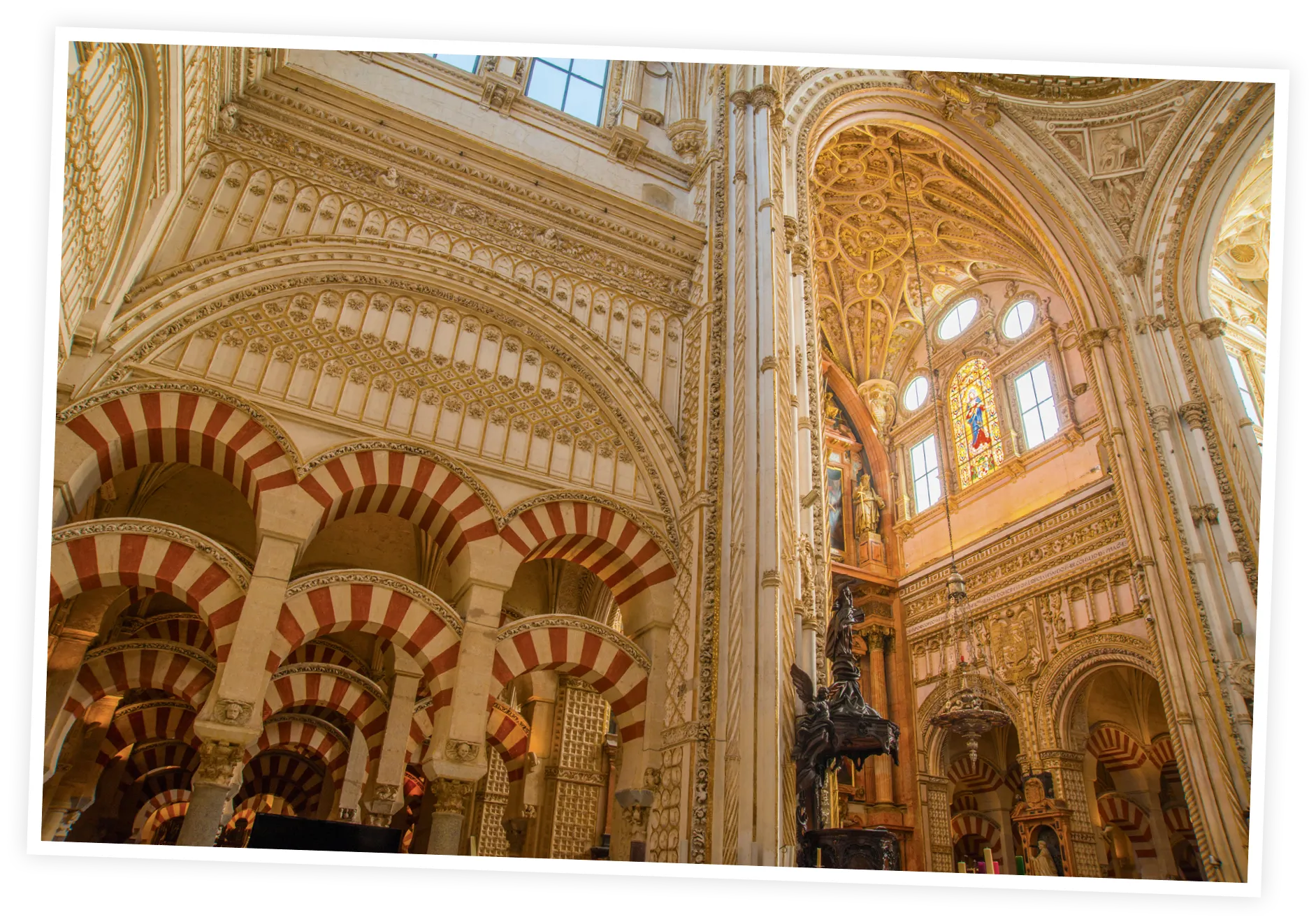  Interior de la Catedral de Córdoba.  