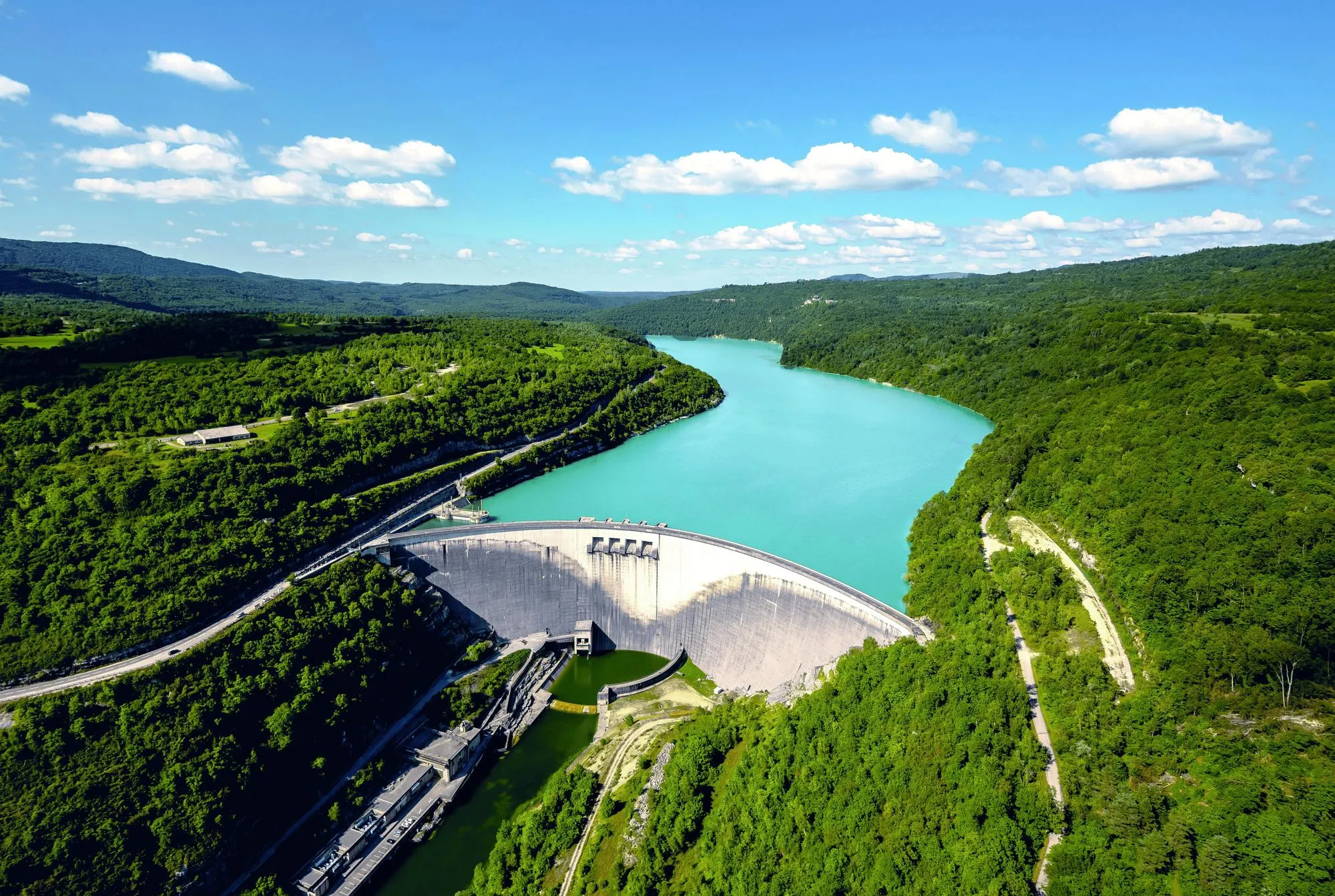 Le barrage de Vouglans dans le Jura
