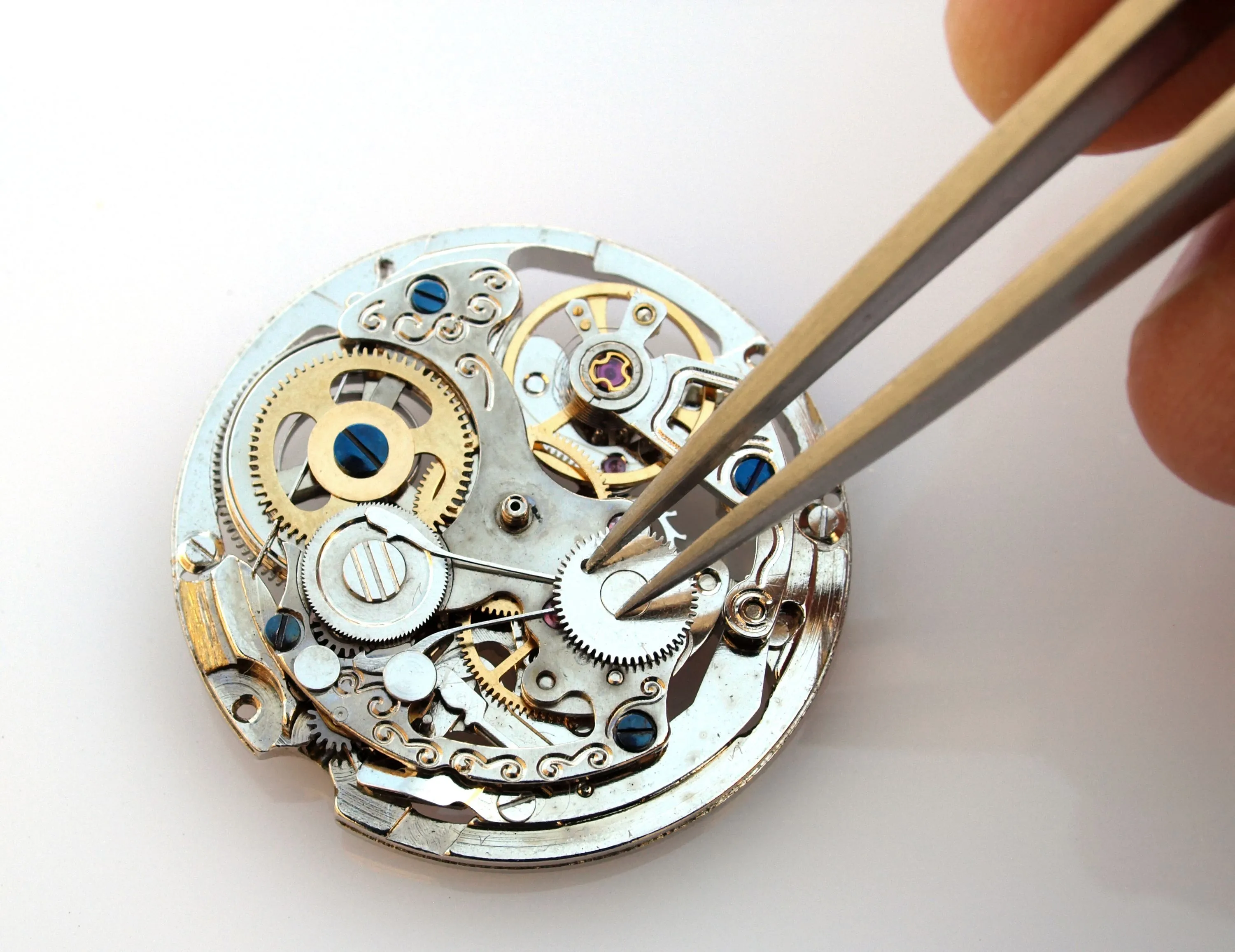 Réparation d'une montre mécanique