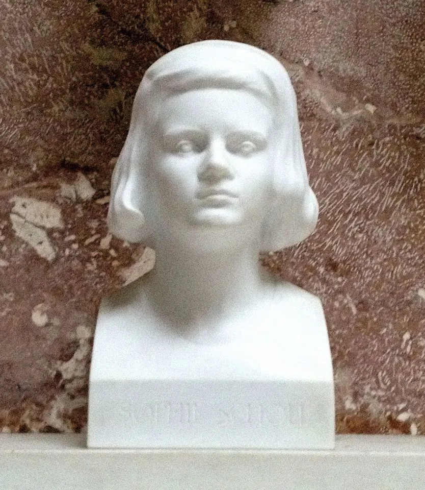 Sophie Scholl (1921-1943)