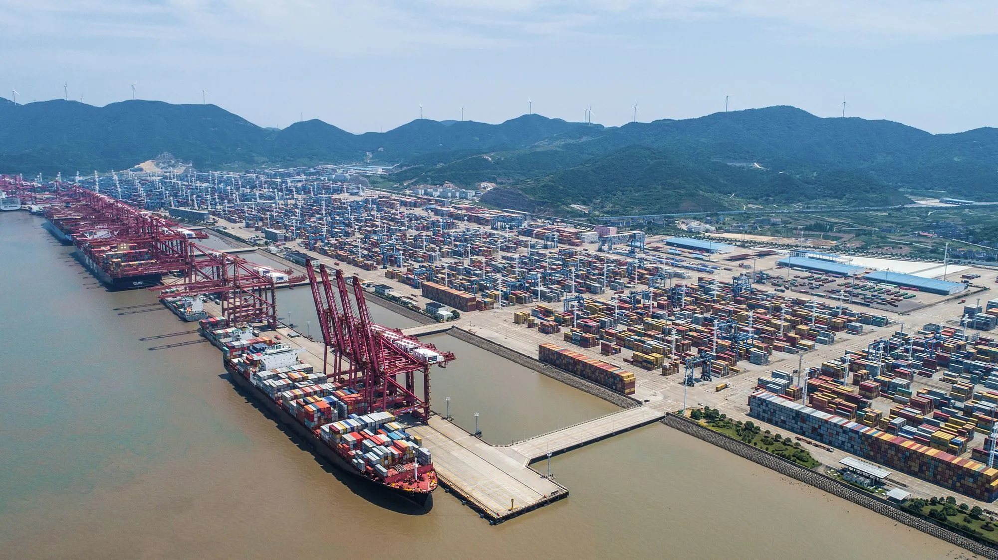 Ningbo-Zhoushan, le port de marchandises le plus actif au monde