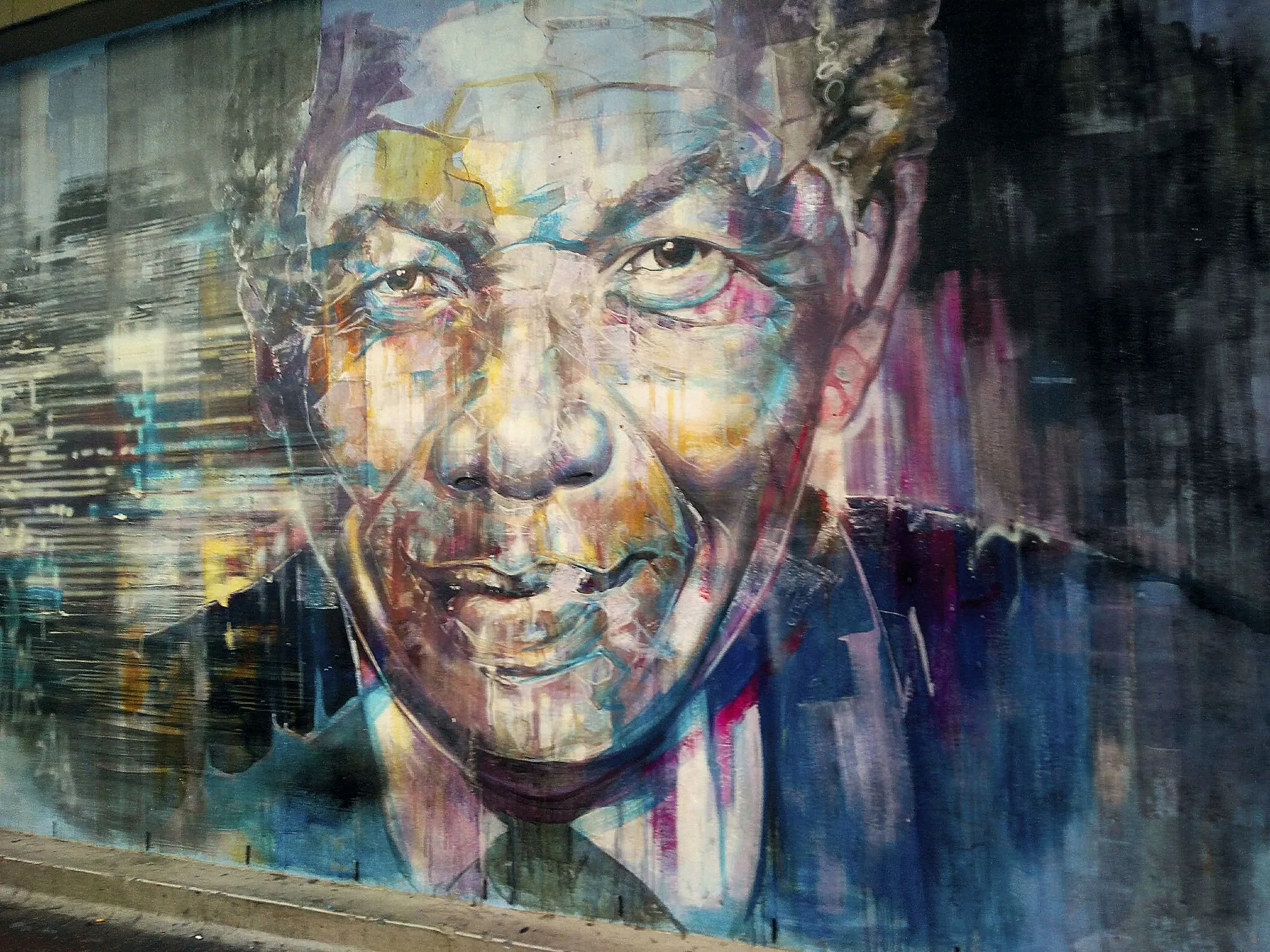 A mural paying tribute to Nelson Mandela, 2018.