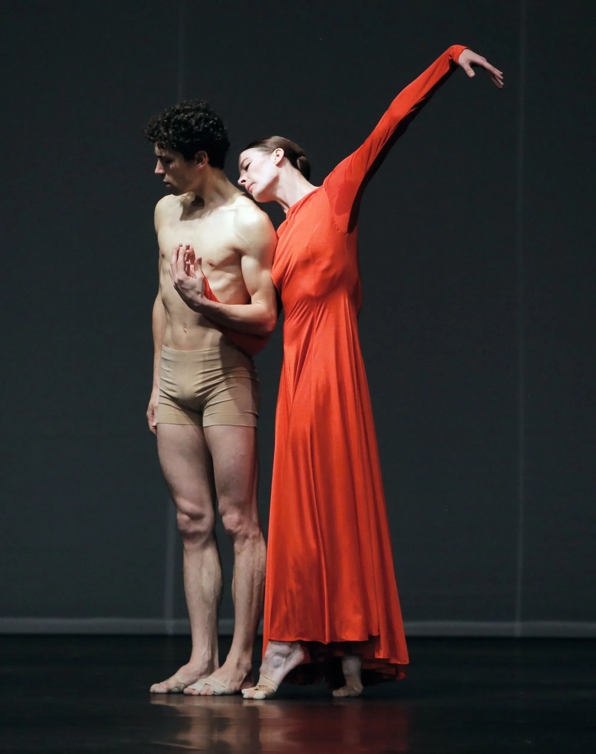 Pina Bausch, Orphée et Eurydice, avec Marie-Agnès Gillot et Stéphane Bullion, 2012,
Opéra de Paris, photographies de Patrick Berger.