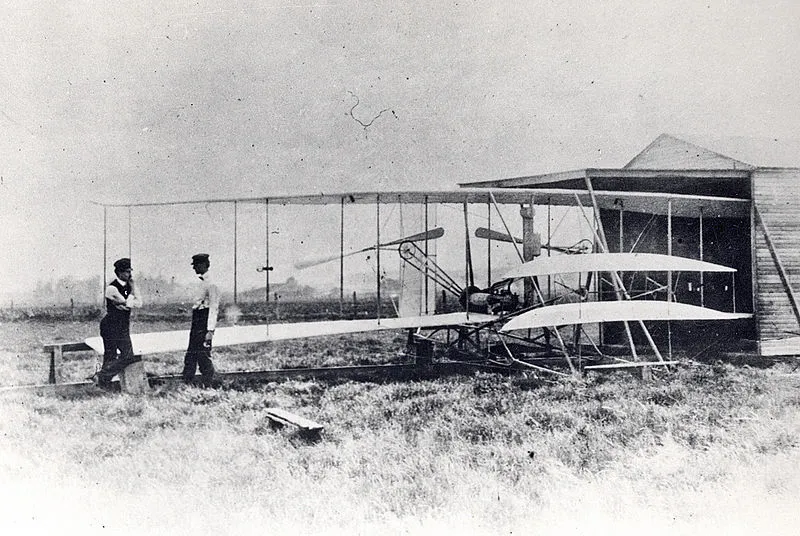 Avion : Wright Flyer en 1904