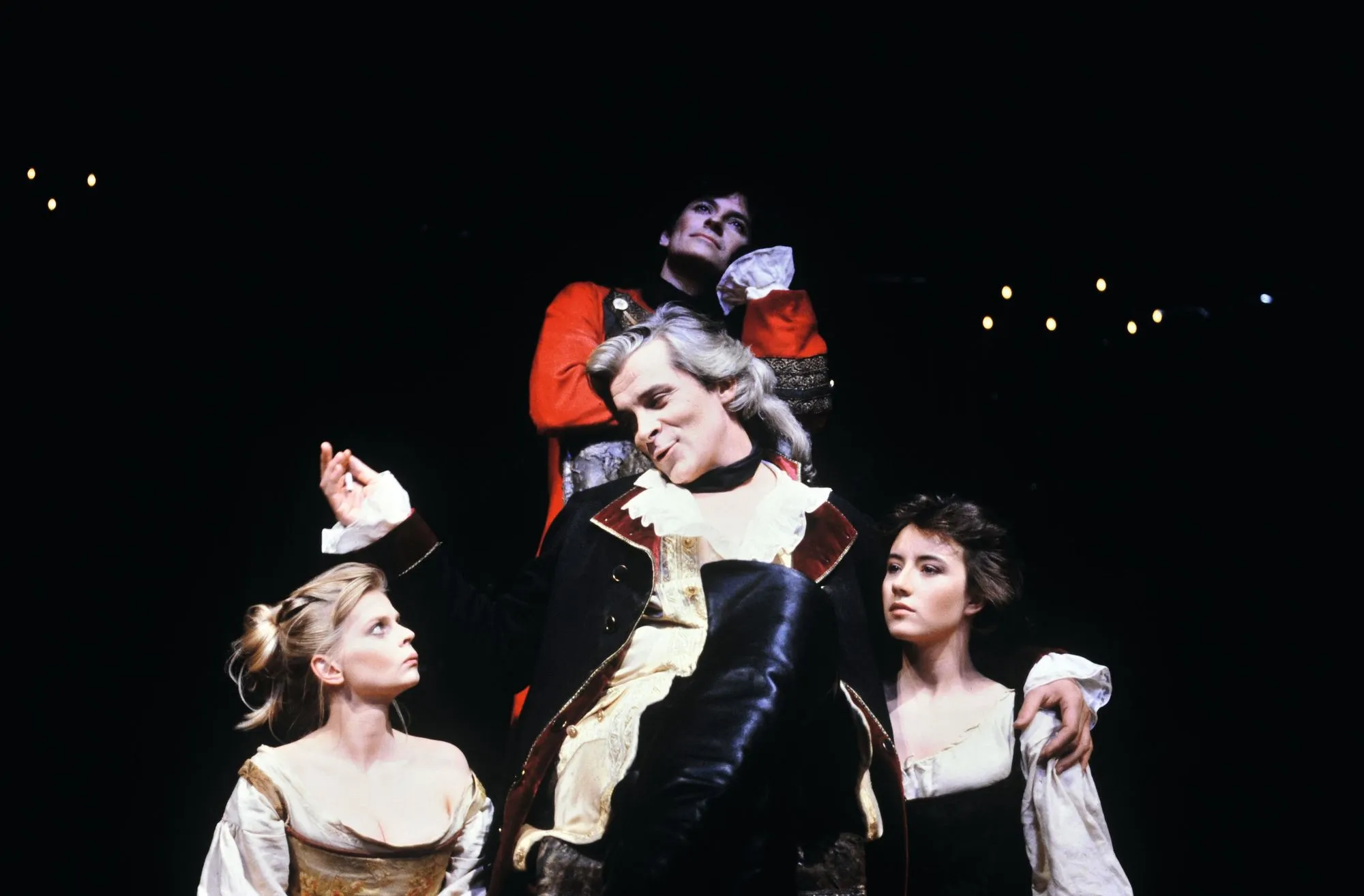 Dom Juan, mise en scène de Francis Huster, Théâtre Renaud-Barrault, Paris, 1987.
