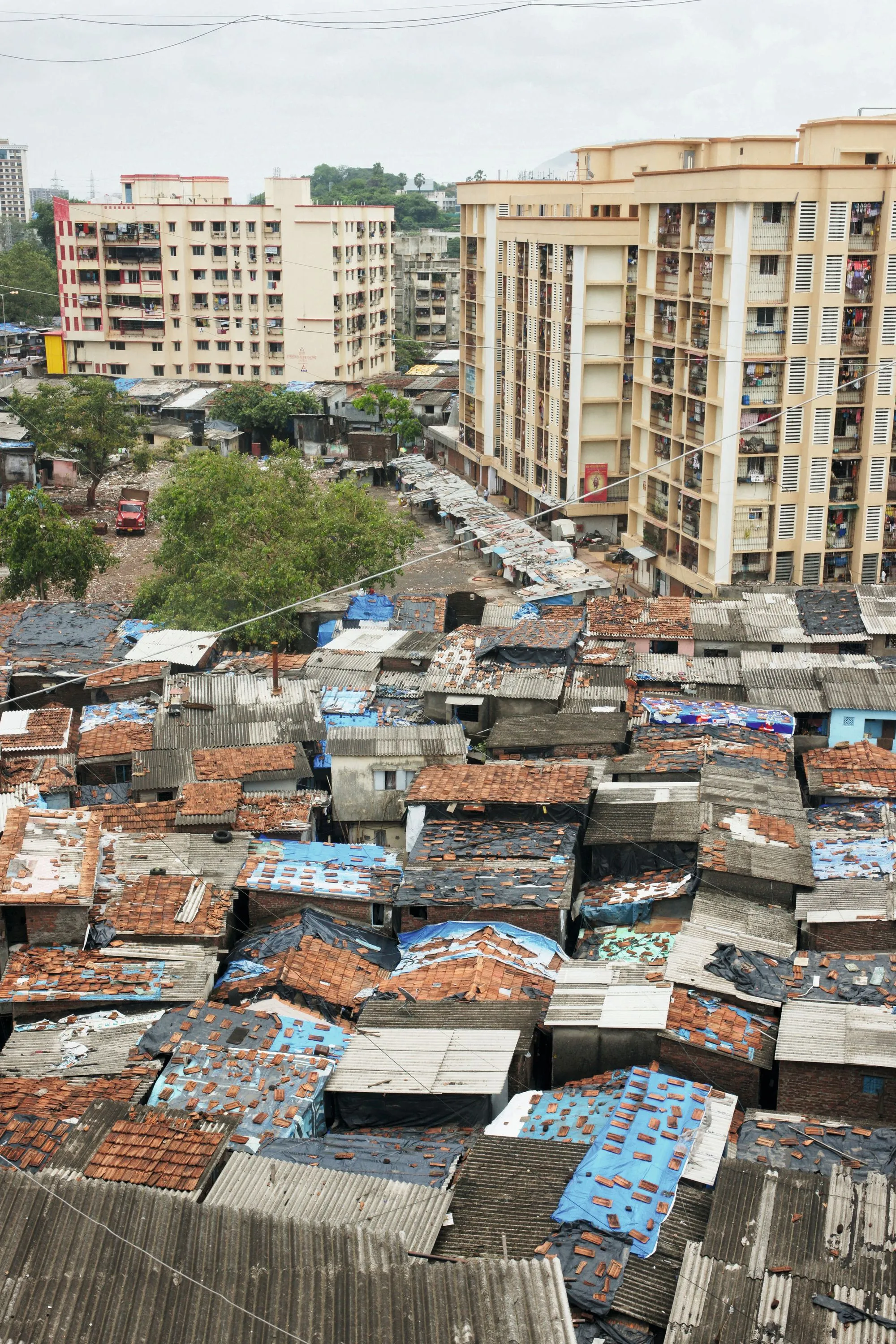 Chris Martin, Vue du bidonville Dharavi, à Mumbai, en Inde.