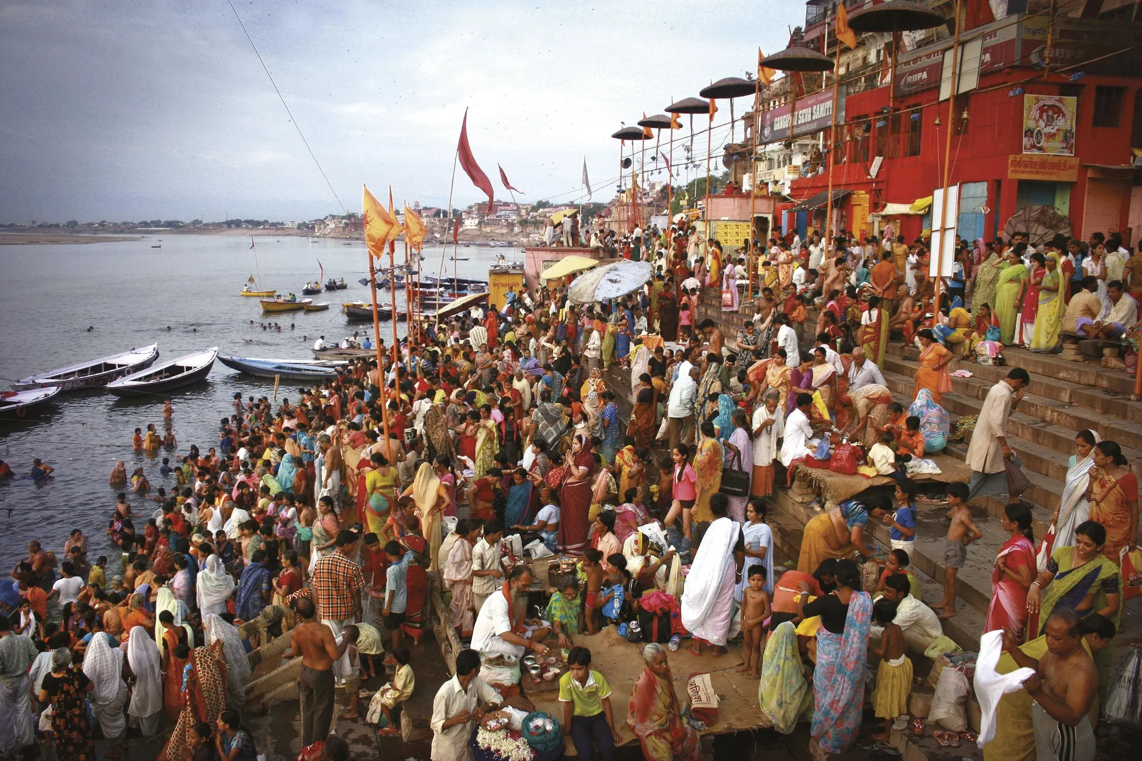 Doc. 3 Varanasi, ville indienne au bord du Gange