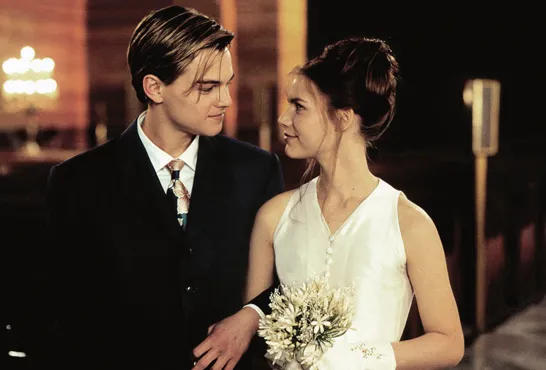 Image du film Roméo + Juliette de Baz Luhrmann, avec Leonardo DiCaprio (Roméo) et Claire Danes (Juliette).