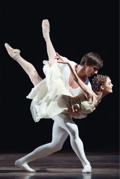 Danse. Jurgita Dronina et Olaf Kollmannsperger dans Roméo et Juliette, chorégraphié par Kenneth MacMillan, Ballet royal suédois, 2007.