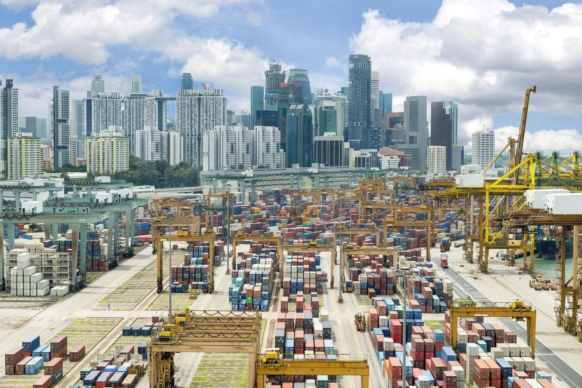 Singapour Le deuxième port à conteneurs du monde