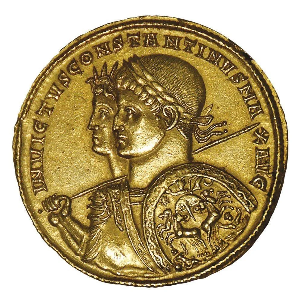 Monnaie d'or (Solidus) représentant Constantin et le dieu Soleil (Sol Invictus), 313, musée des Médailles, Pavie.
