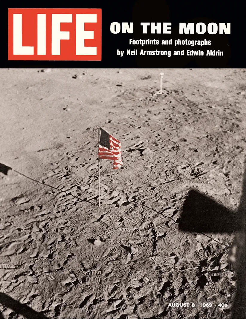 Magazine Life on the moon