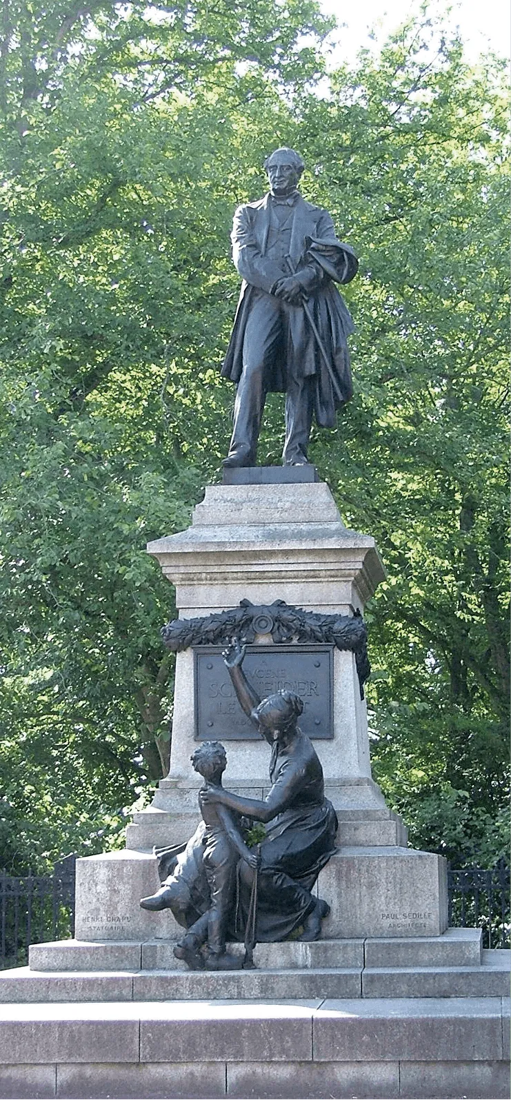Statue d'Eugène Schneider au Creusot