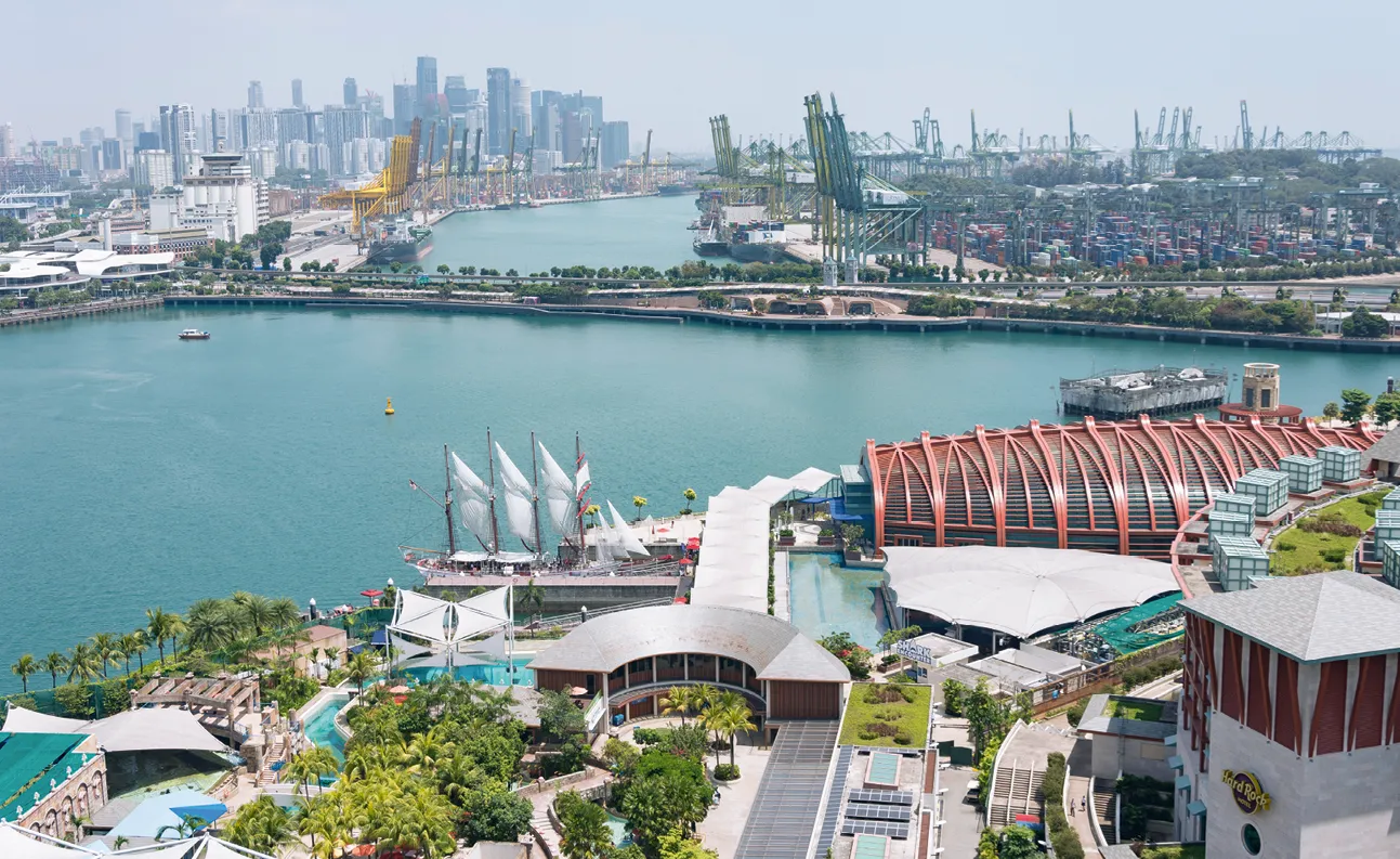 Vue aérienne du port de Singapour, 2018.