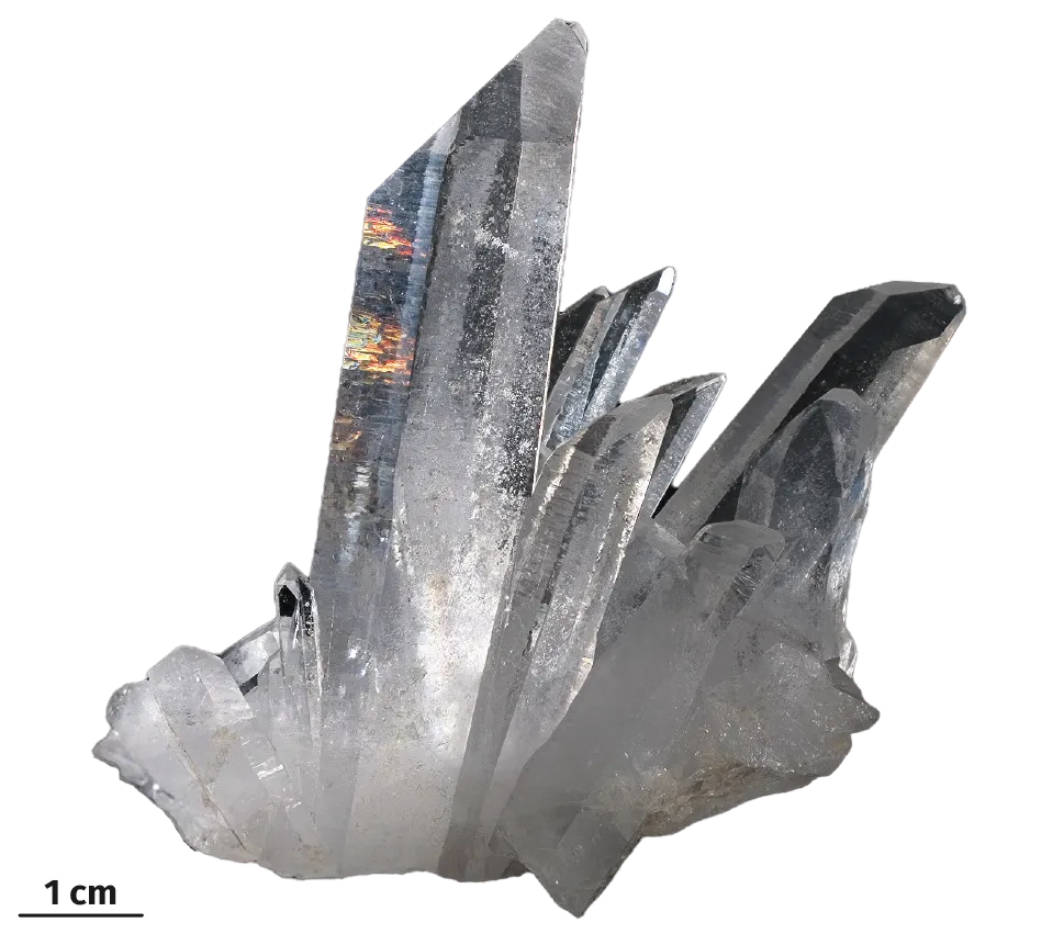 Un cristal de quartz observé à l'œil nu et la modélisation moléculaire de l'organisation cristalline