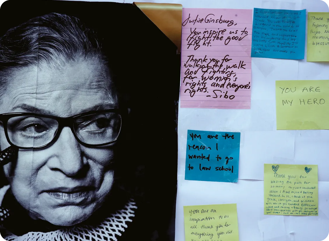 SMemorial to Ruth Bader Ginsburg, Harvard
Law School Library, September 2020.