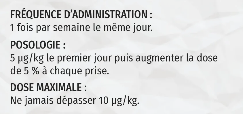 Photographie d'une notice médicale précisant la fréquence d'administration, la posologie et la dose maximale d'un médicament.