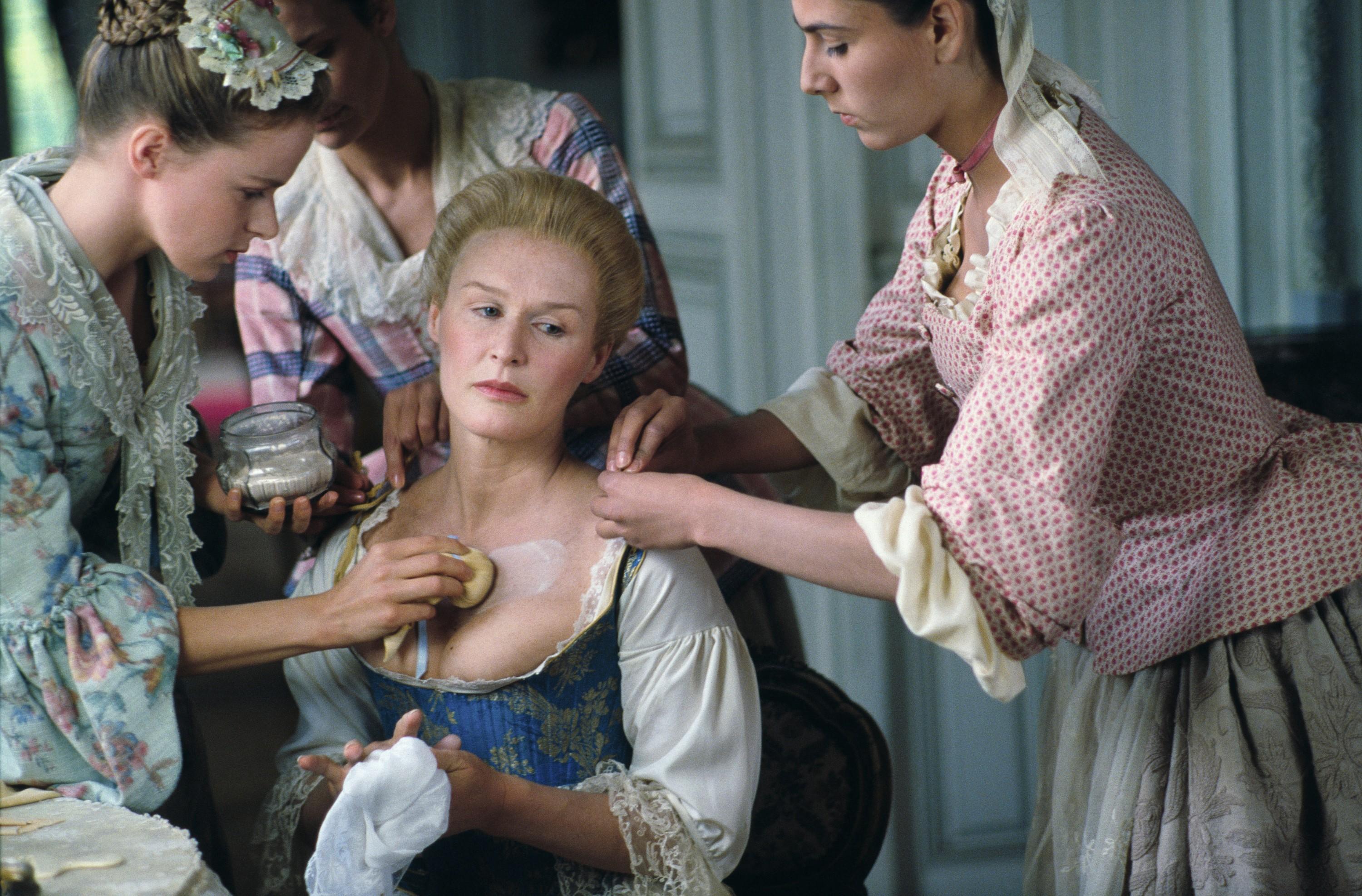 Ingénue Madame Dans Les Liaisons Dangereuses