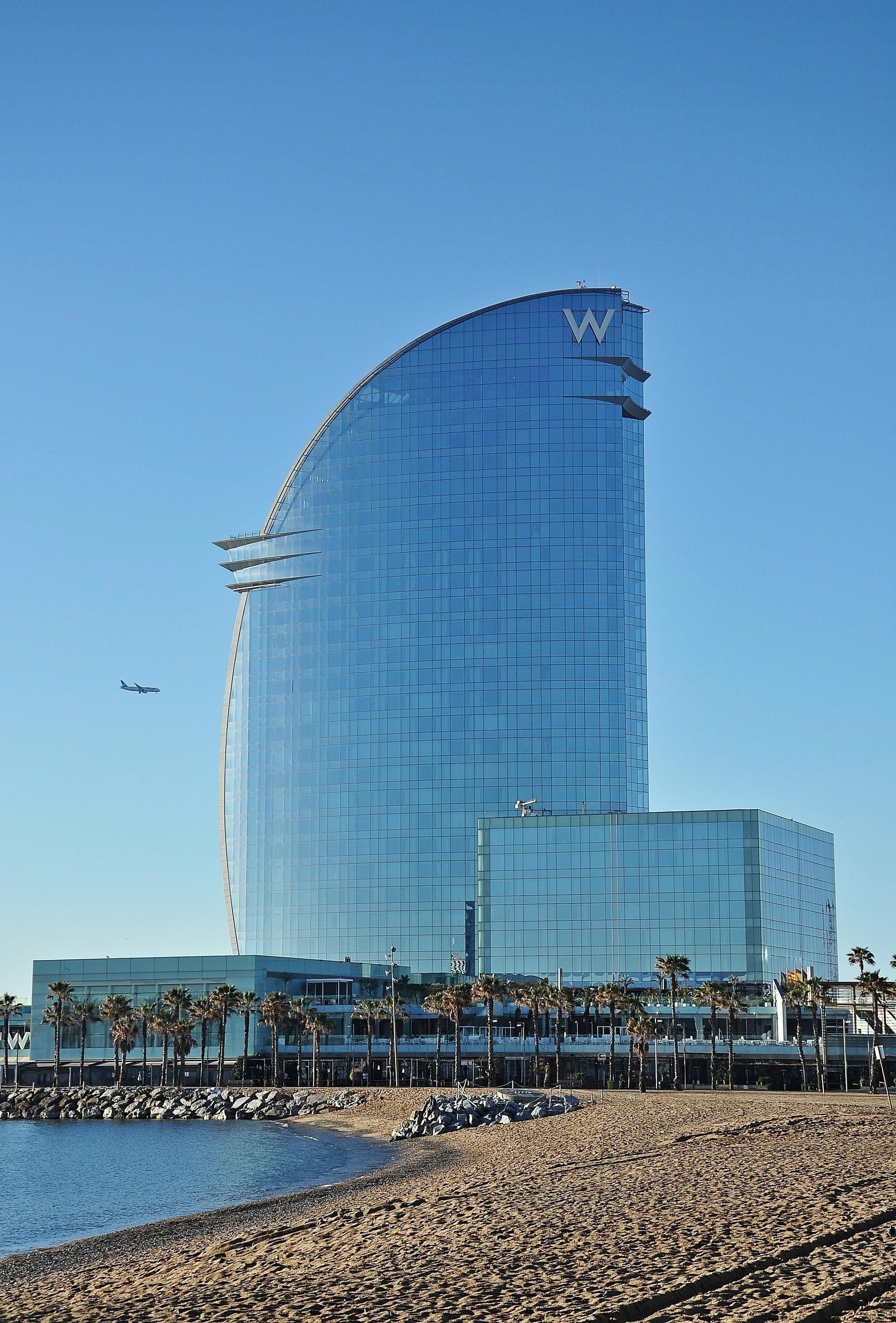 El Hotel W